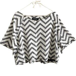 Urban Outfitters Oversized Crop Top Size XS